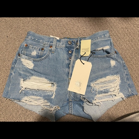 Levi’s 501 high rise shorts - Picture 1 of 4